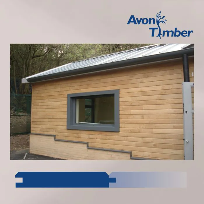 European Oak Type AT4 Cladding (Per Metre)