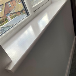 Ensuring a timely fitting of timber window boards to preserve quality and appearance.